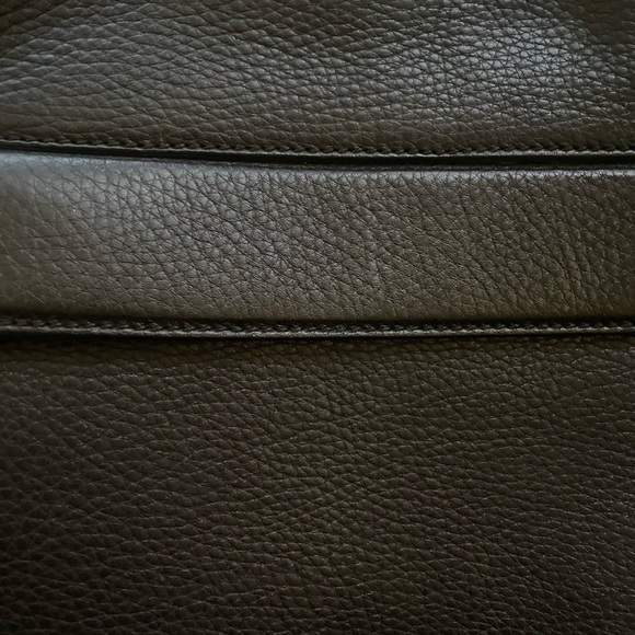 GUCCI Soho Large Black Pebble Leather Clutch - Picture 10 of 15